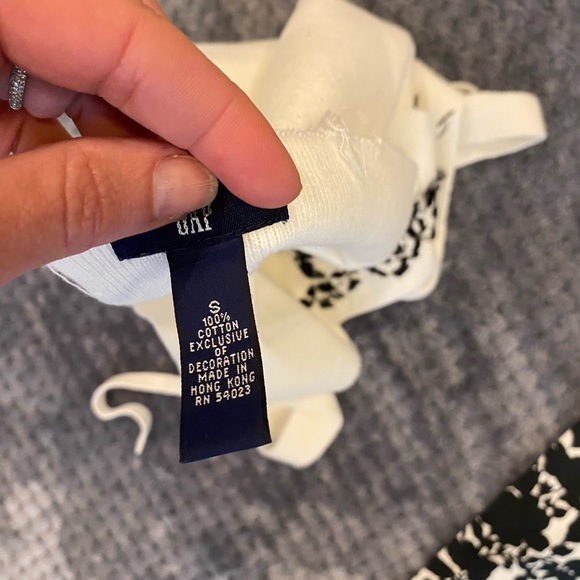 NWT Cute Gap black and white floral capri and halter top set SzS top s8 capri - Picture 13 of 14